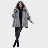 Beatrix |  Abrigo Elegante de Piel